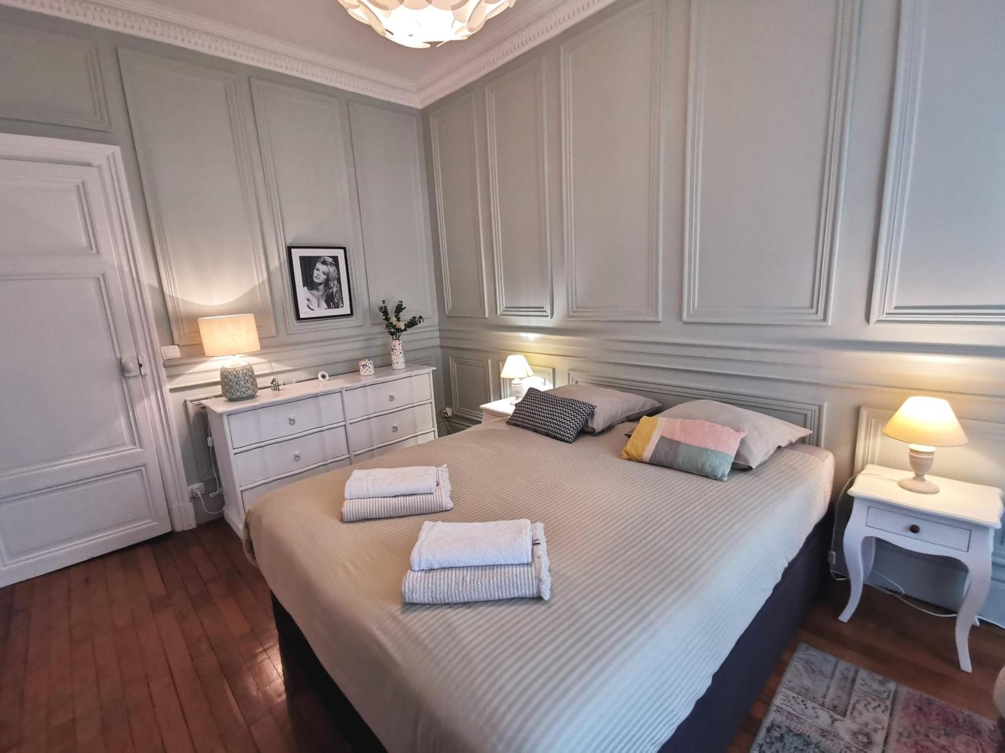 Le Royal Couedic - Les Maisons De Madeleine Nantes Esterno foto